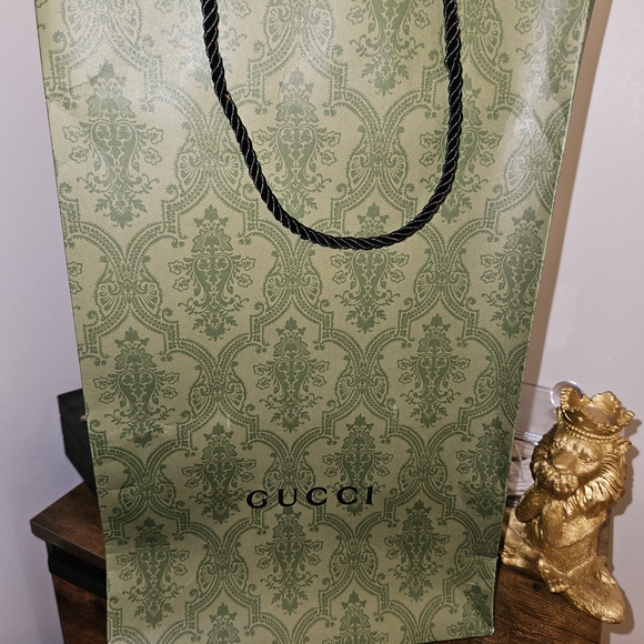 ~SOLD~Gucci GG Marmont Black Leather Shoulder Bag. - Picture 3 of 12